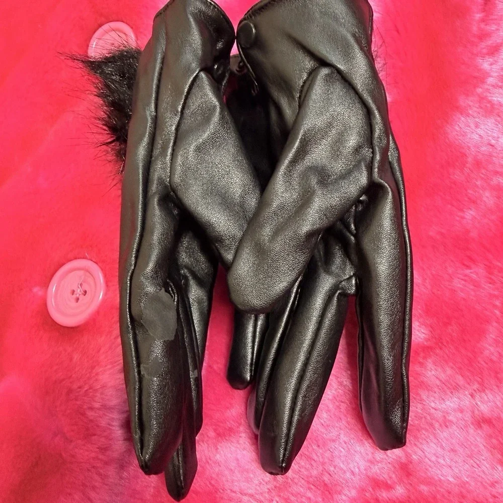 Hot Pink Faux Fur Coat Girls‎  lining Size XL/(16) Super Soft 75% ACRYLIC.